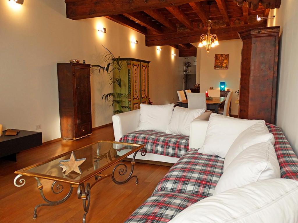 New Charme & Luxury - Sosa Residence In The Heart Of Udine Zewnętrze zdjęcie