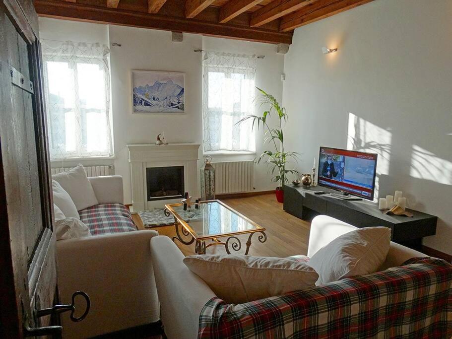 New Charme & Luxury - Sosa Residence In The Heart Of Udine Zewnętrze zdjęcie